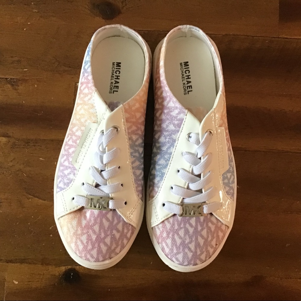 NWOT girls Michael Kors shoes